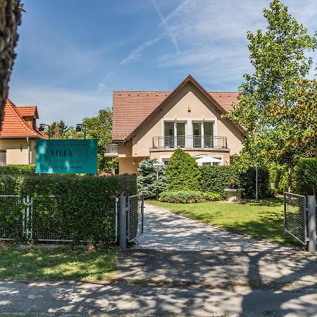 Villa 21 Boutique Rooms Balatonalmadi Ngoại thất bức ảnh