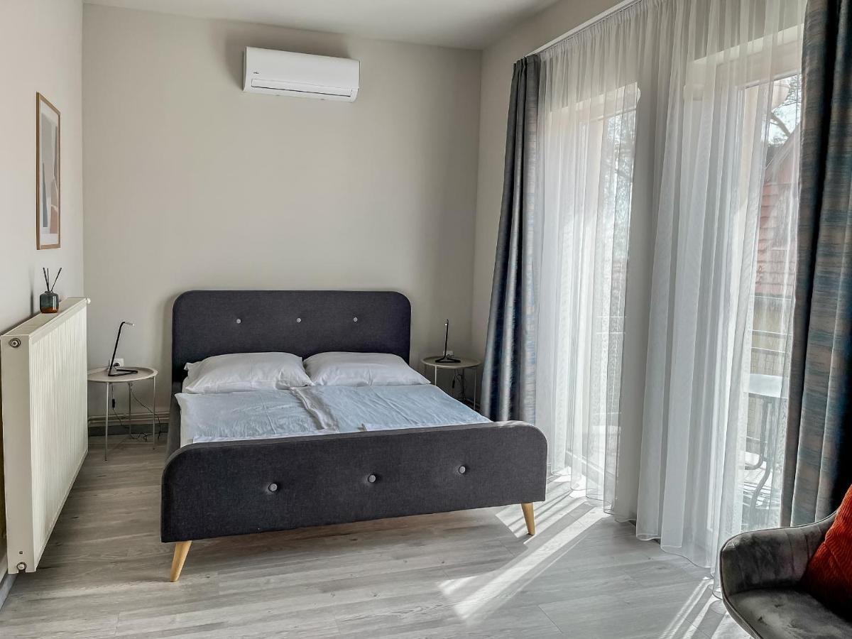 Villa 21 Boutique Rooms Balatonalmadi Ngoại thất bức ảnh